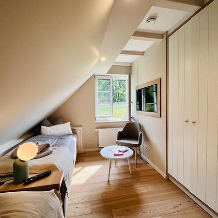 Ferienhaus Strandflieder 05 Feriendorf Klein Stresow Ruegen By Ruyastay Путбус Екстериор снимка