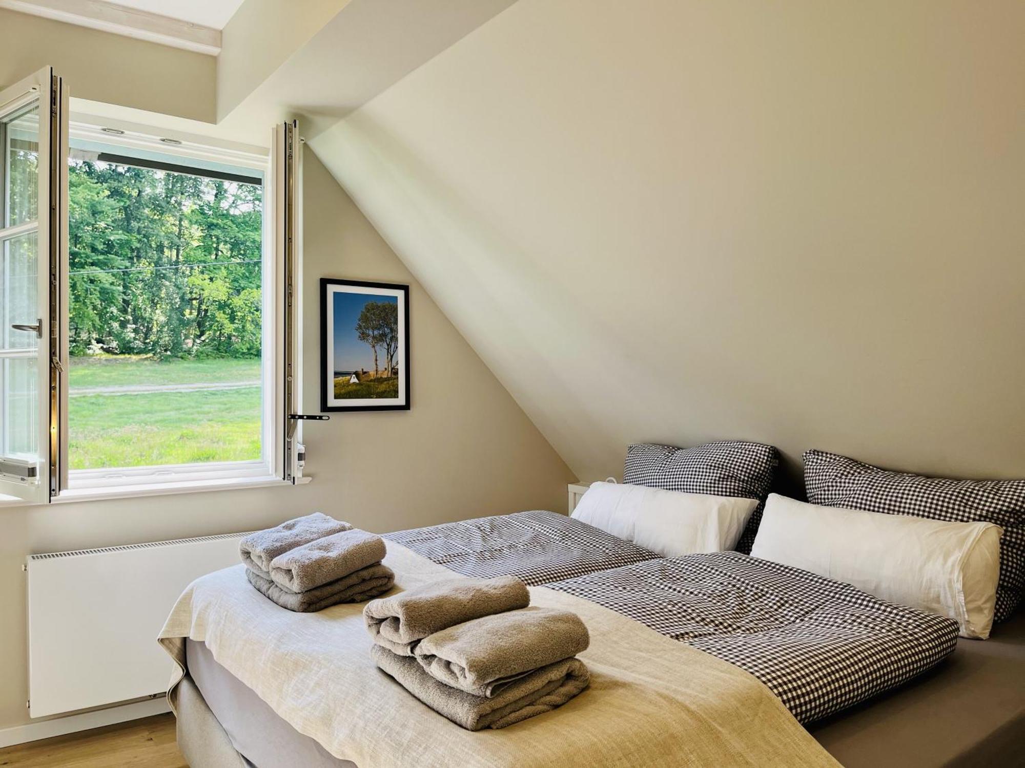 Ferienhaus Strandflieder 05 Feriendorf Klein Stresow Ruegen By Ruyastay Путбус Екстериор снимка