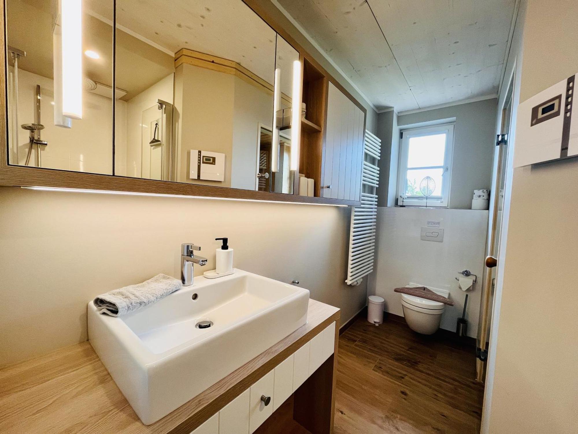 Ferienhaus Strandflieder 05 Feriendorf Klein Stresow Ruegen By Ruyastay Путбус Екстериор снимка